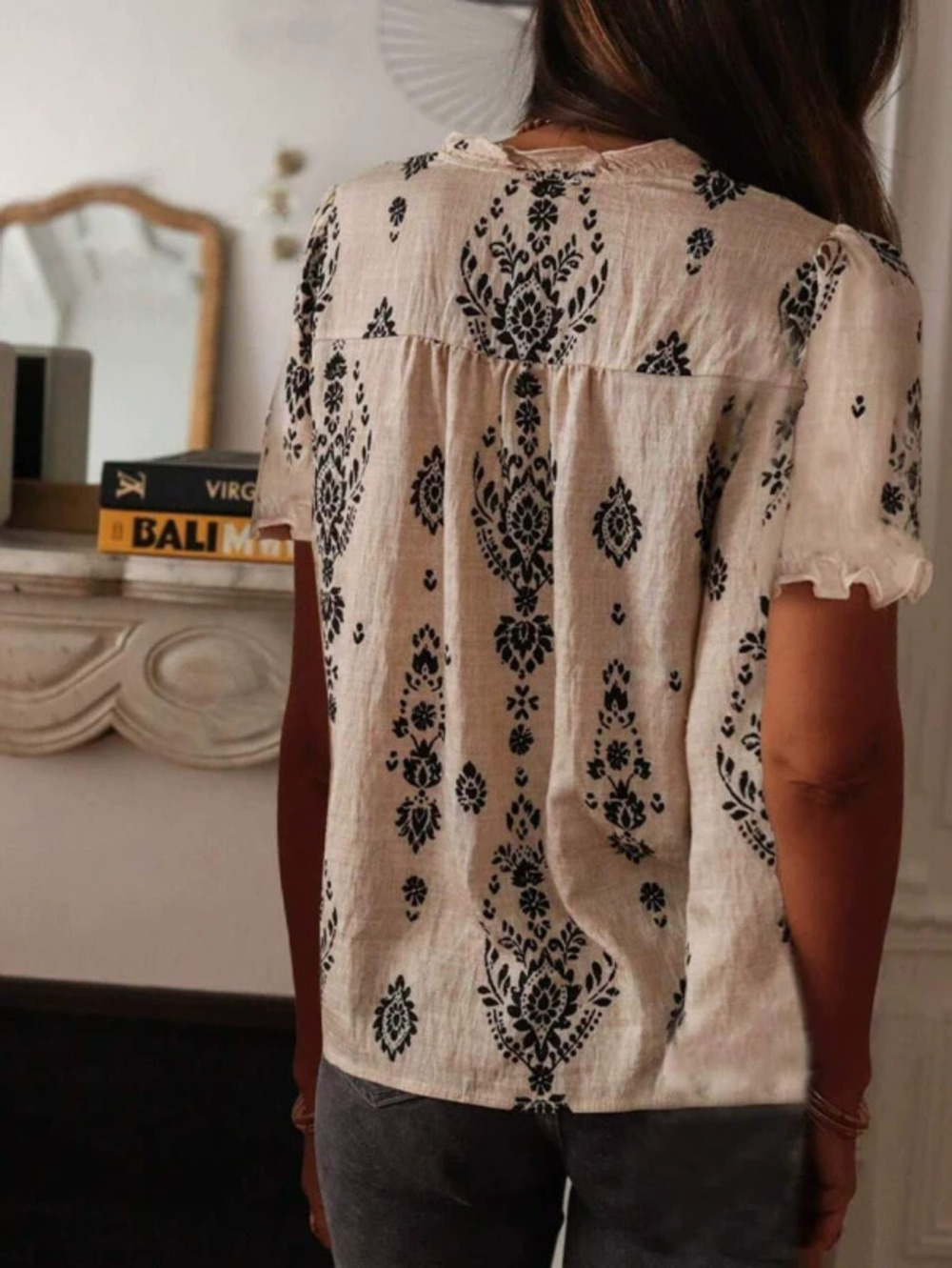 ZARA Summer Vintage Print Cardigan Collar Top